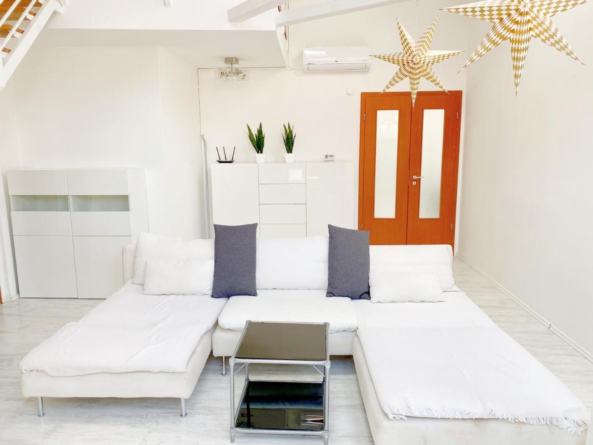 Loft With Rooftop And Free Parking In Garage Βουδαπέστη Εξωτερικό φωτογραφία