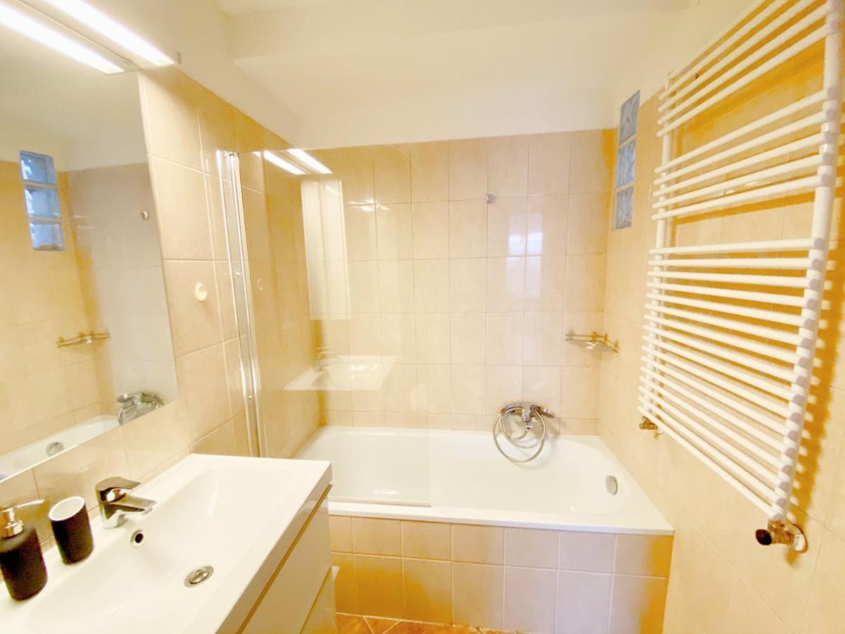 Loft With Rooftop And Free Parking In Garage Βουδαπέστη Εξωτερικό φωτογραφία